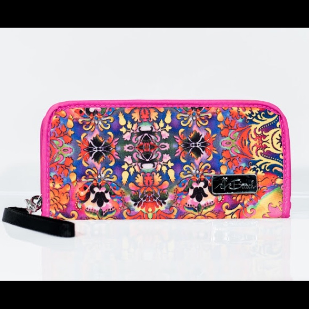 BEACH ZIPPER WRISTLET WALLET MADE FROM NEOPRENE